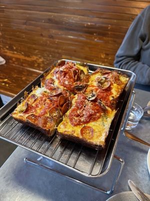 Arcade Square Pizza